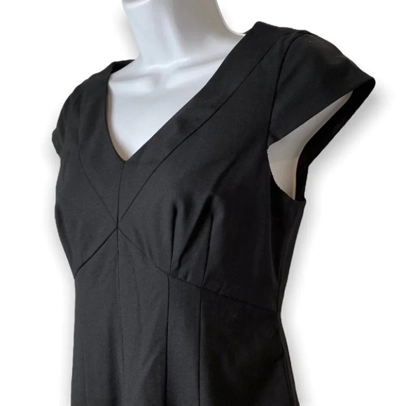 Banana Republic Black Wool Sheath Stretch Dress - Picture 3 of 9